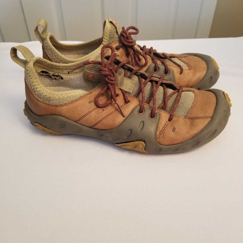 Merrell Women Size 7 Tan Hiking Shoes Low Top Trail Sneakers performance